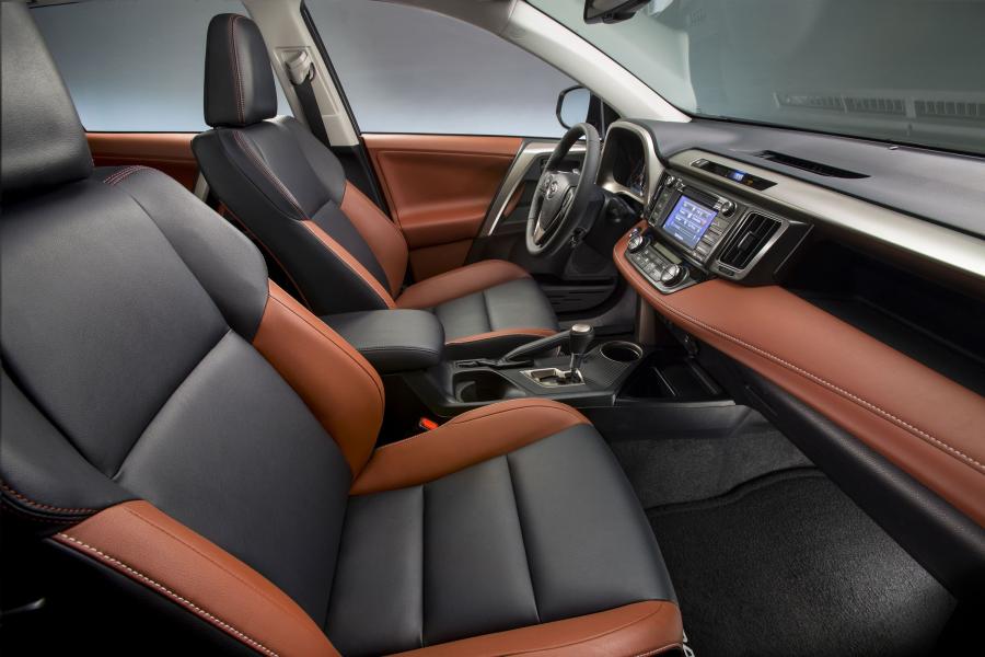  Toyota RAV4 2013 года  (US) (фото 9 из 34)